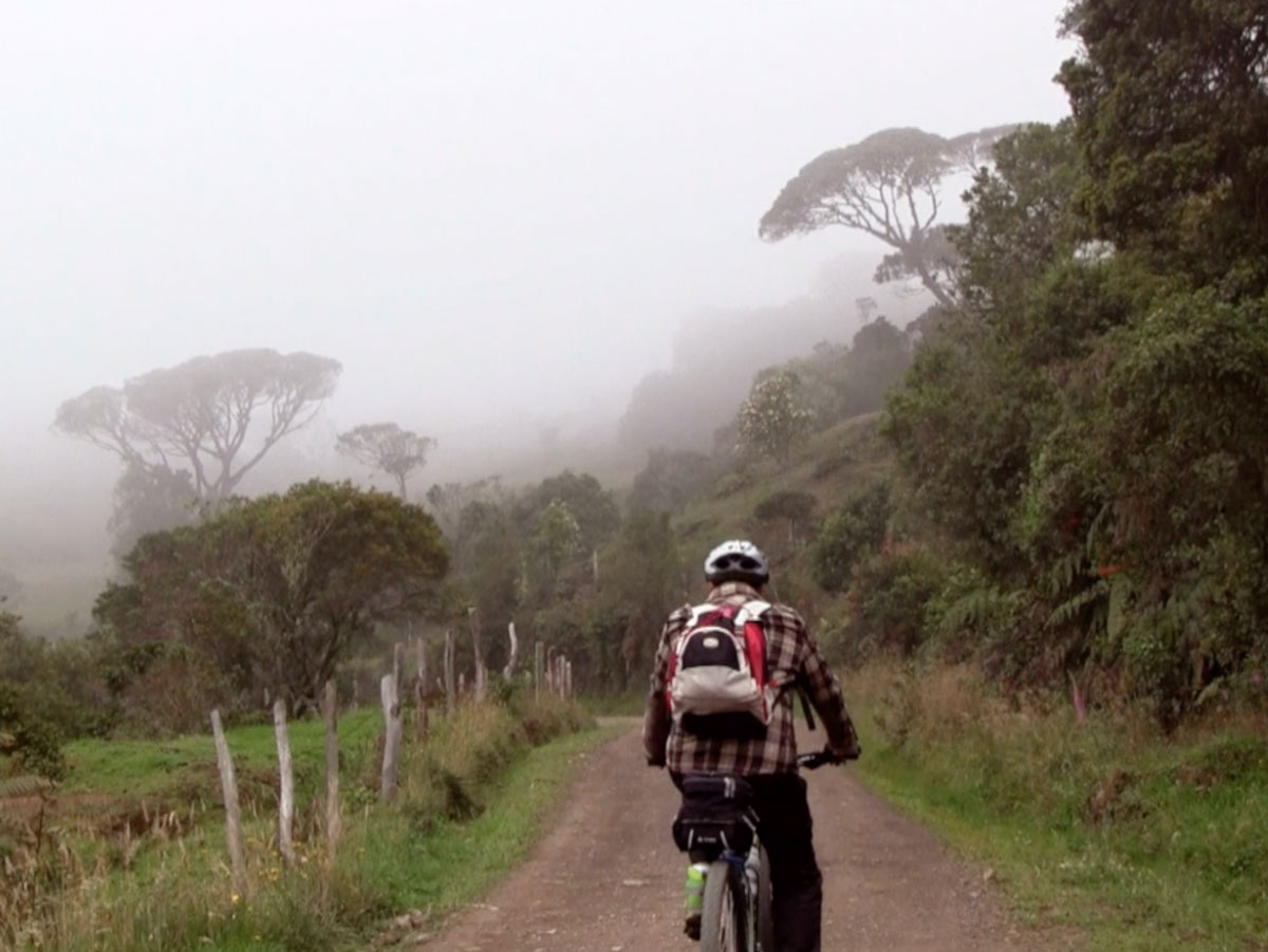 Dr. Marcos Parra Oftalmología en el área del Eje Café, Manizales, Pereira y Armenia.